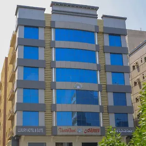 The 40th Pearl Hotel